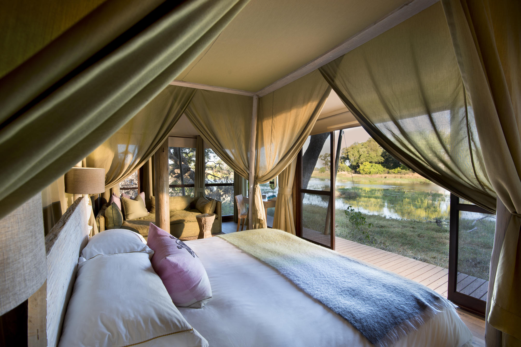 Xaranna Okavango Delta Camp thumbnail 2
